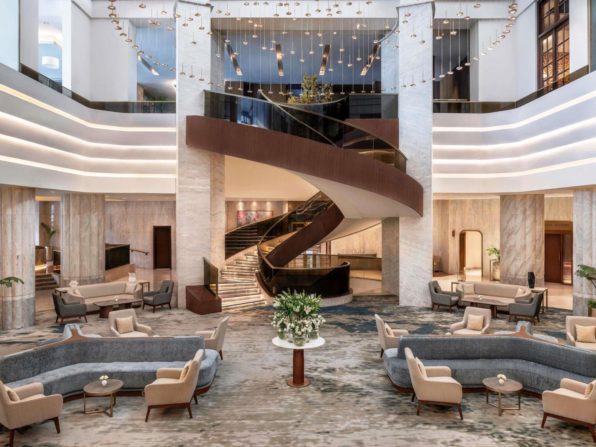 Conrad Hotel&casino 5*