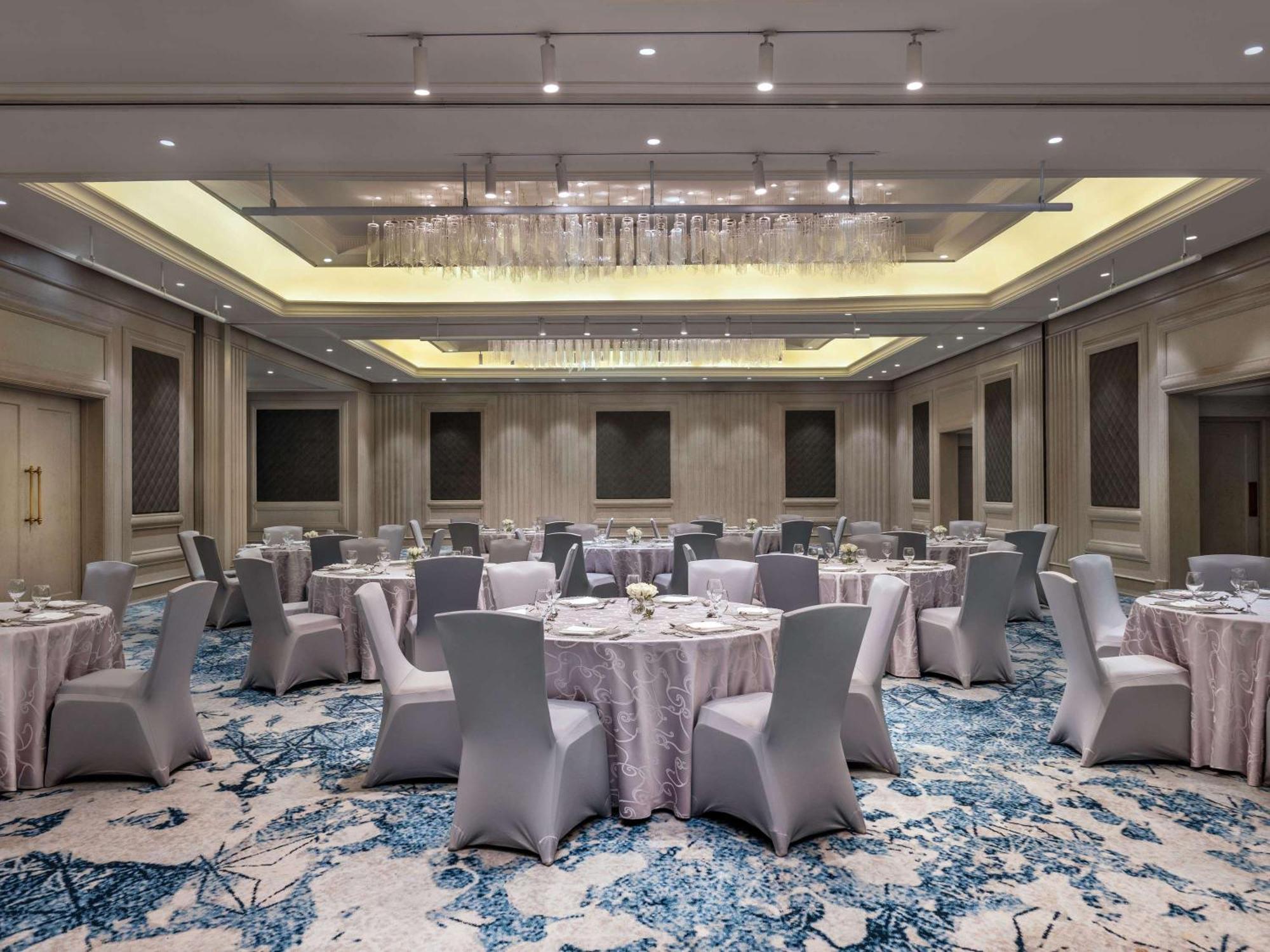 Sofitel Downtown Nile מלון 5*